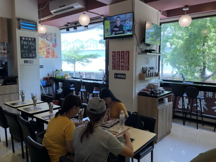 SOLO的玩樂指南【台北中山】茗香園冰室-平價超美味港式料理
