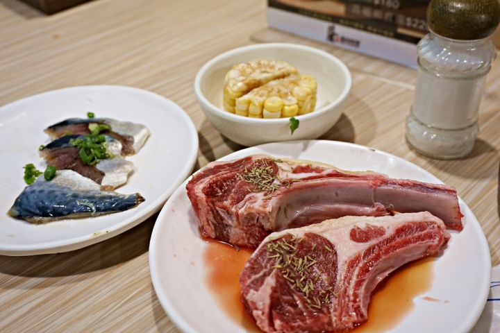 【玖樓燒肉料理】質感特色尤推剝殼鮮蝦