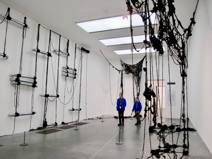 【London.走跳】誤打誤撞走進倫敦泰特現代藝術館的奇妙之夜-Tate Modern