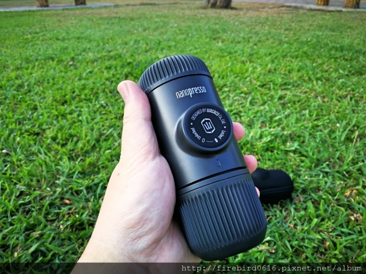 [咖啡器材分享]Wacaco Nanopresso按押式義式咖啡萃取機--Minipresso再進化--露營旅行都方便