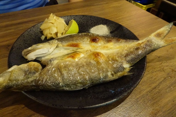 【食記】板橋新埔站。老八風居酒屋-新埔店~板橋深夜食堂 吃宵夜好去處 板橋串燒