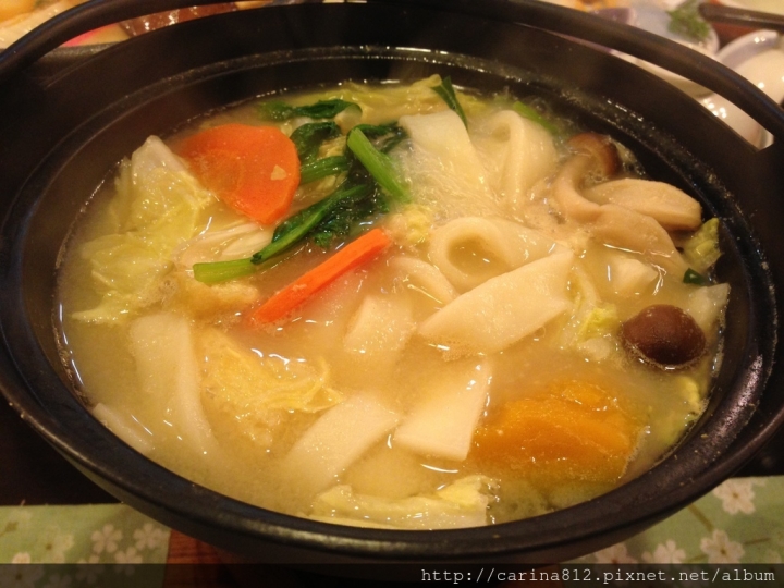 日本山梨縣 富士河口湖溫泉新世紀飯店 New Century 時間靜止流動