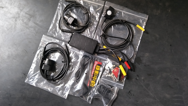 [分享]穩定的基本款前後雙鏡頭行車紀錄器，D250HD!