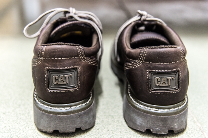 [開箱]中國淘寶買的兩雙Timberland Pro及四雙高仿的CAT(警示意味)