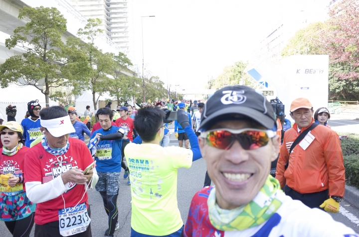 小惡魔初現超狂異國風情神戶馬拉松！