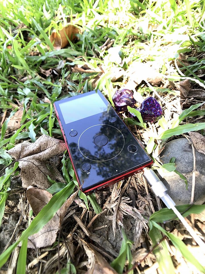[開箱評測]FiiO Mark X3III 高解析～藍牙～支援無損音樂檔～音樂播放器～熱血騷包紅參上！