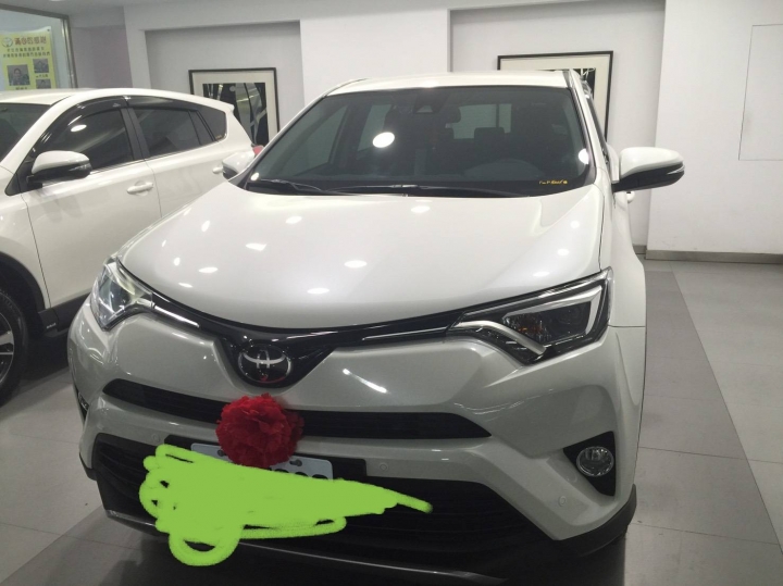 分享..TOYOTA 4.5代目 2.0尊爵版