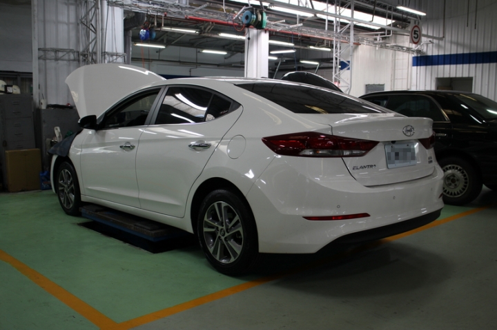 柴油超級抖!!! super elantra1.6 柴油 交車、保養分享~~