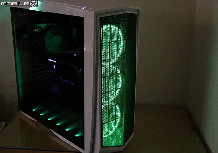 [開箱] RGB跑車奔馳風SilverStone銀欣PM01-RGB