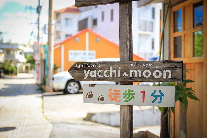 你知道出國旅行要帶手機還是單眼嗎?