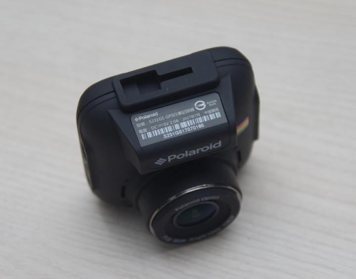 拍立得相機變成行車記錄器，Polaroid S231GS 開箱體驗全記錄