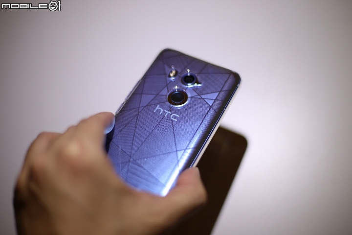 HTC U11+ 保護殼 蓋大樓