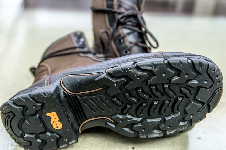 [開箱]中國淘寶買的兩雙Timberland Pro及四雙高仿的CAT(警示意味)