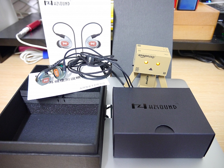[開箱評測]HZSOUND HZ3ii 入耳式耳機～12.5mm動圈單體～舒適～耐聽～伴你入眠～