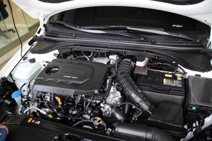 柴油超級抖!!! super elantra1.6 柴油 交車、保養分享~~