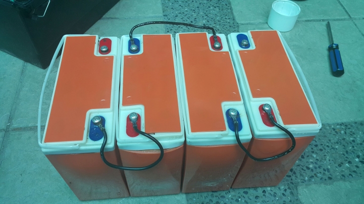 淘汰鉛酸電池換上48V24AH鋰電池DIY