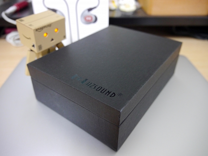 [開箱評測]HZSOUND HZ3ii 入耳式耳機～12.5mm動圈單體～舒適～耐聽～伴你入眠～