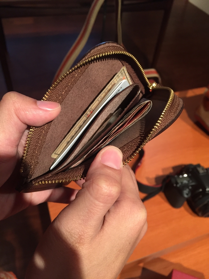 [土屋鞄] 聖誕店鋪+入手缺貨款 Diario L型拉鍊短夾
