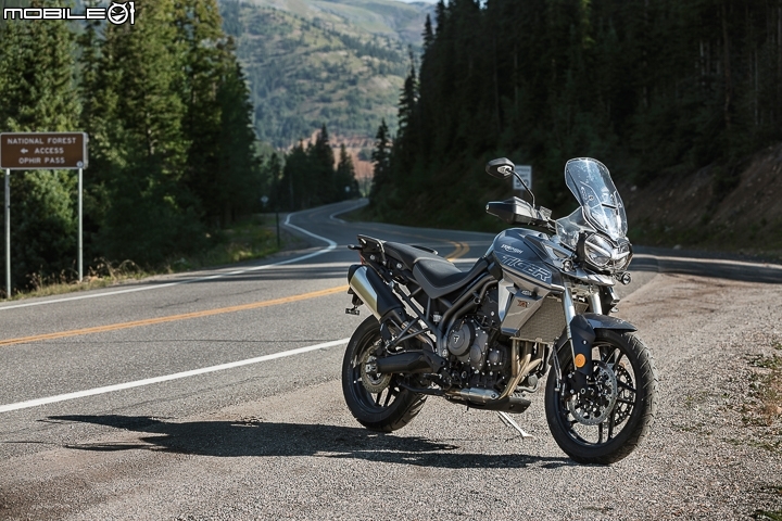 [EICMA 2017]猛虎再進化 Triumph Tiger 800 & 1200 車系大改款！Moto2 工廠賽車同步展出！