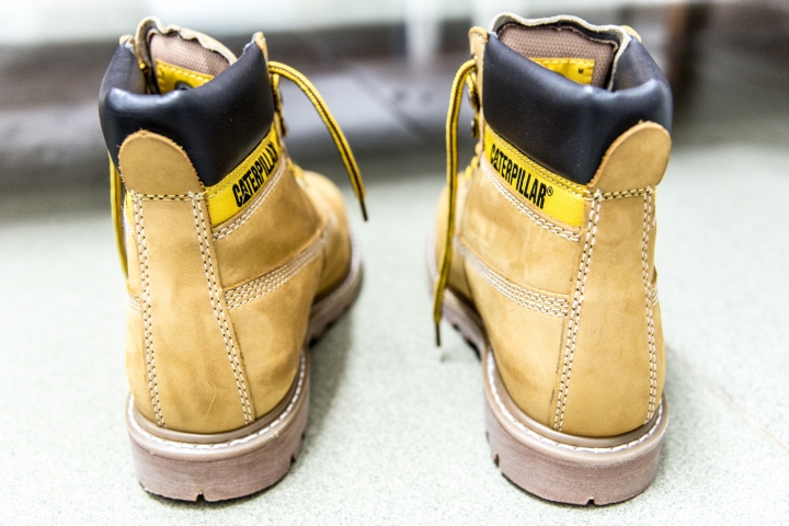 [開箱]中國淘寶買的兩雙Timberland Pro及四雙高仿的CAT(警示意味)