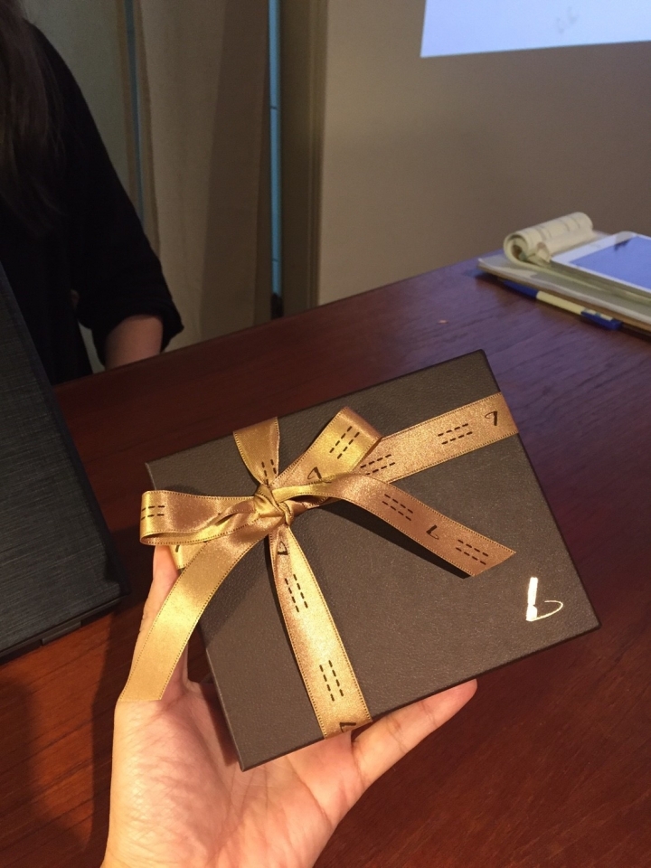 [土屋鞄] 聖誕店鋪+入手缺貨款 Diario L型拉鍊短夾