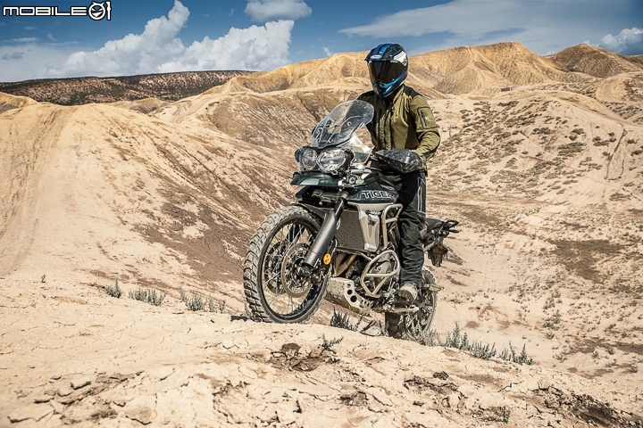 [EICMA 2017]猛虎再進化 Triumph Tiger 800 & 1200 車系大改款！Moto2 工廠賽車同步展出！
