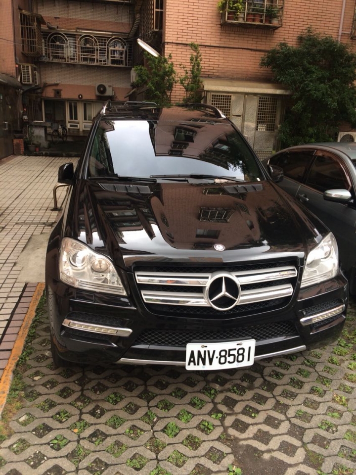 有人認識這台車的車主嗎？