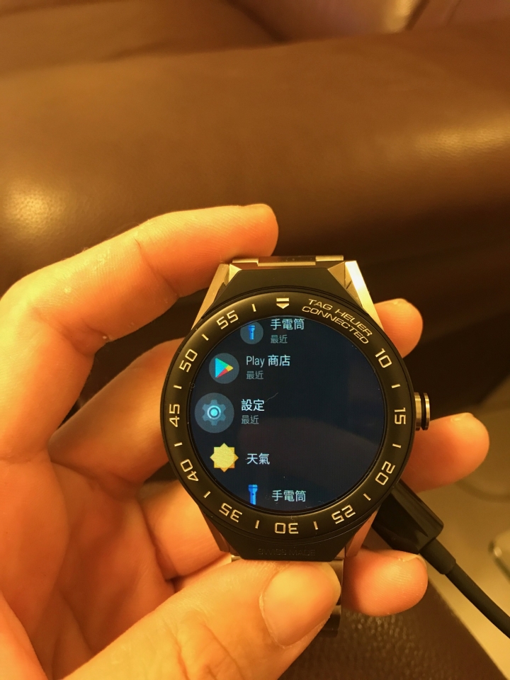 [開箱] 豪雅 TAG Heuer CONNECTED MODULAR 45 智能錶
