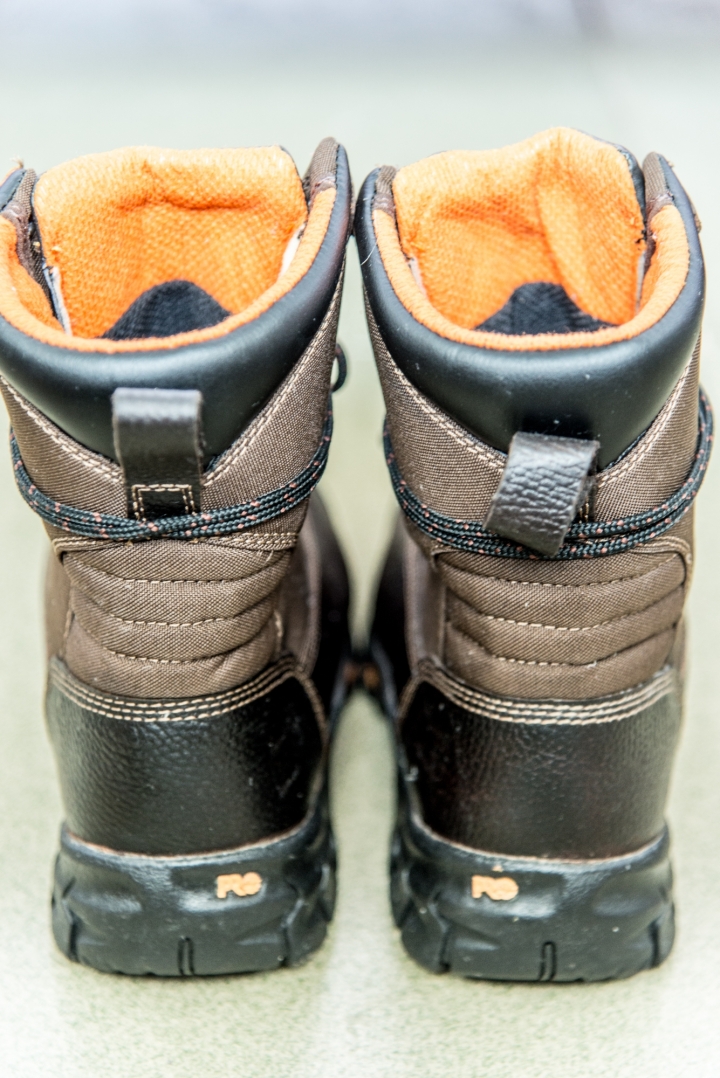 [開箱]中國淘寶買的兩雙Timberland Pro及四雙高仿的CAT(警示意味)
