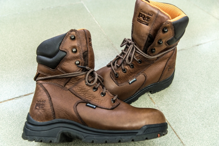 [開箱]中國淘寶買的兩雙Timberland Pro及四雙高仿的CAT(警示意味)
