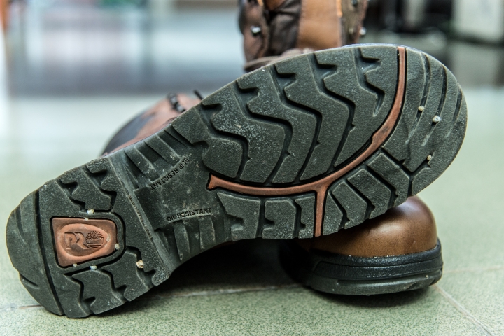 [開箱]中國淘寶買的兩雙Timberland Pro及四雙高仿的CAT(警示意味)