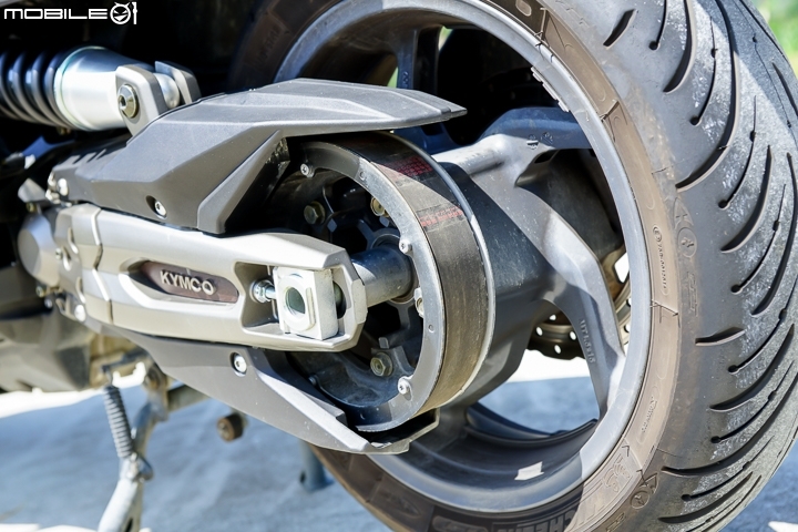 運動羊大戰！C650Sport vs AK550 vs TMAX 集評