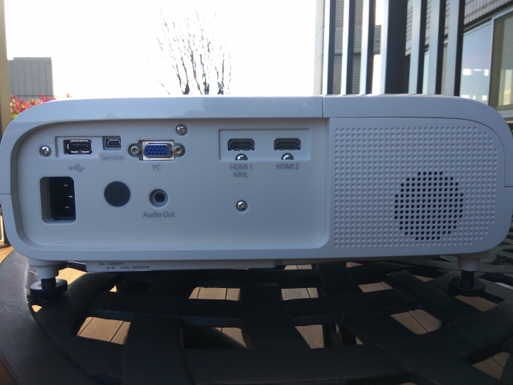 EPSON投影體驗會：01編輯EH-TW650 VS. 筆者 EH-TW5400投影機肉身試用