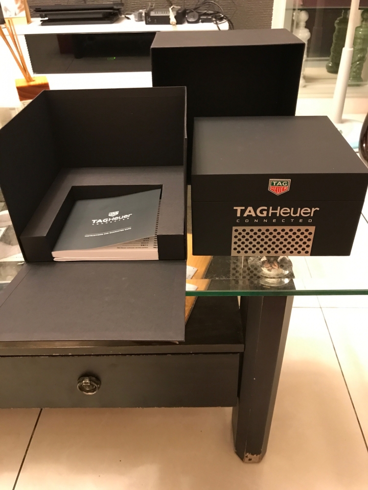 [開箱] 豪雅 TAG Heuer CONNECTED MODULAR 45 智能錶