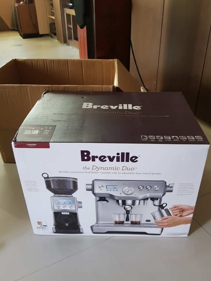 [開箱]紅色絕美咖啡機 Breville BEP920CRN (主機BES920XL + 磨豆機BCG820)
