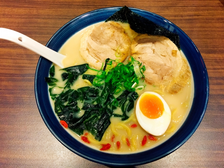 CP值高百元有找的平價日本拉麵  九湯屋日本拉麵-金華店