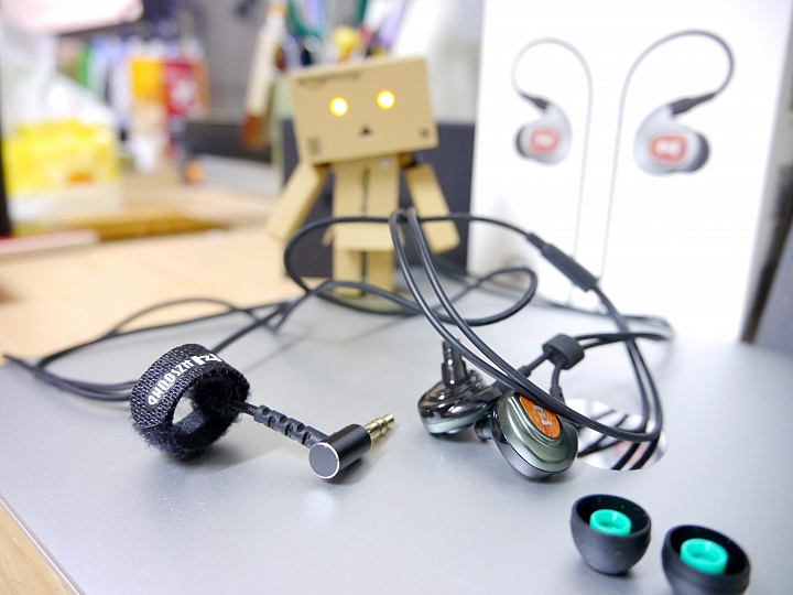 [開箱評測]HZSOUND HZ3ii 入耳式耳機～12.5mm動圈單體～舒適～耐聽～伴你入眠～