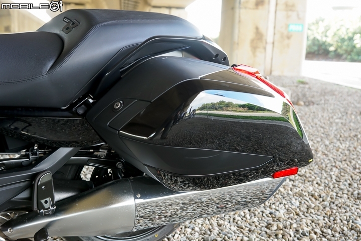 六缸帶箱巡航登陸 2017 BMW Motorrad K1600B 到港開箱！