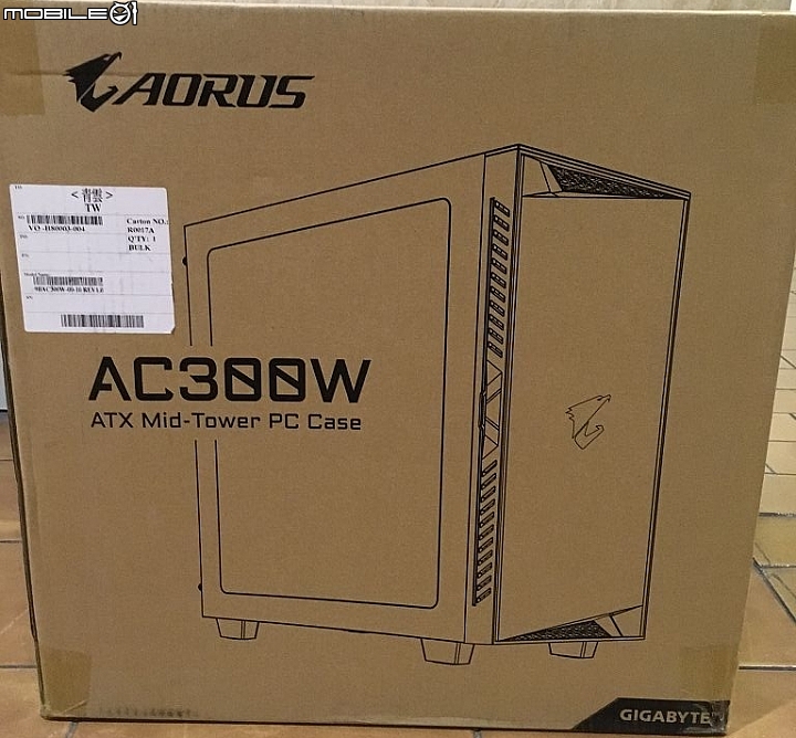 信仰の殼，技嘉AORUS鷹神崛起加入機殼戰局 GP-AC300W 開箱
