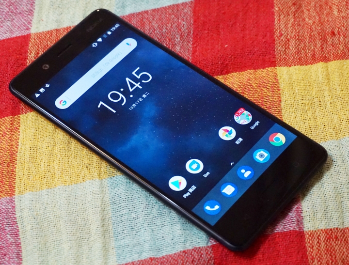 Nokia 8緞面藍入手之滿滿的往日情懷啊啊啊！
