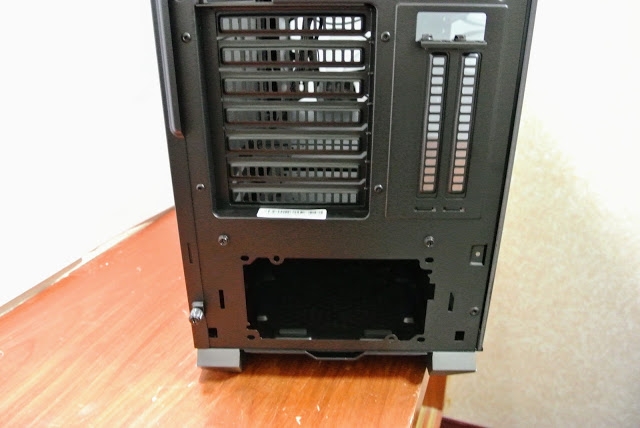 RGB大眼睛! 酷碼 Mastercase H500P 開箱