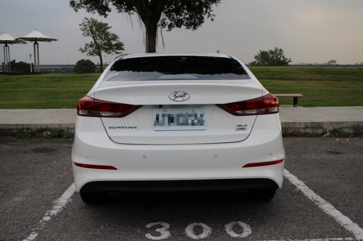 柴油超級抖!!! super elantra1.6 柴油 交車、保養分享~~