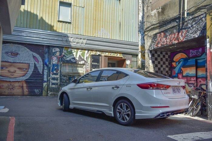 Super Elantra 2017套件怎麼挑?台灣市面上空力套件樣式總整理 以及秀愛車蓋大樓