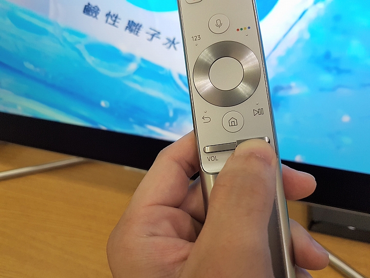 Samsung Q7F QLED量子點電視，100%色域表現，開啟你的100%視界！