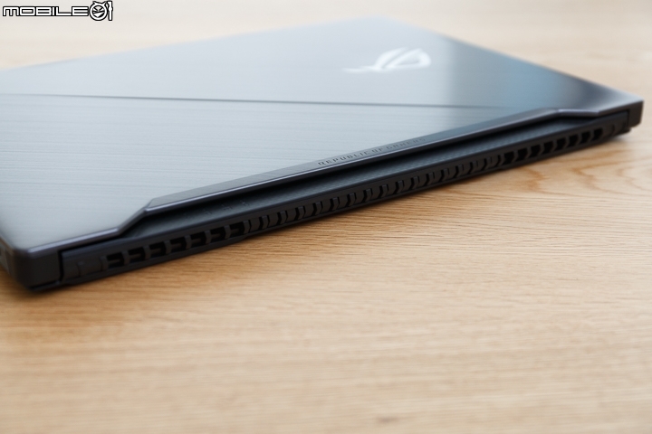 ASUS ROG Strix Hero / SCAR 任選你的電競風格
