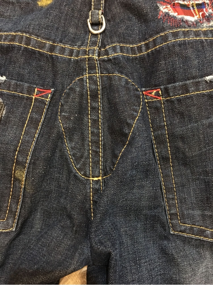 「黑五開箱第三彈」Dsquared2 類tidy biker牛仔褲&螢光綠拖鞋