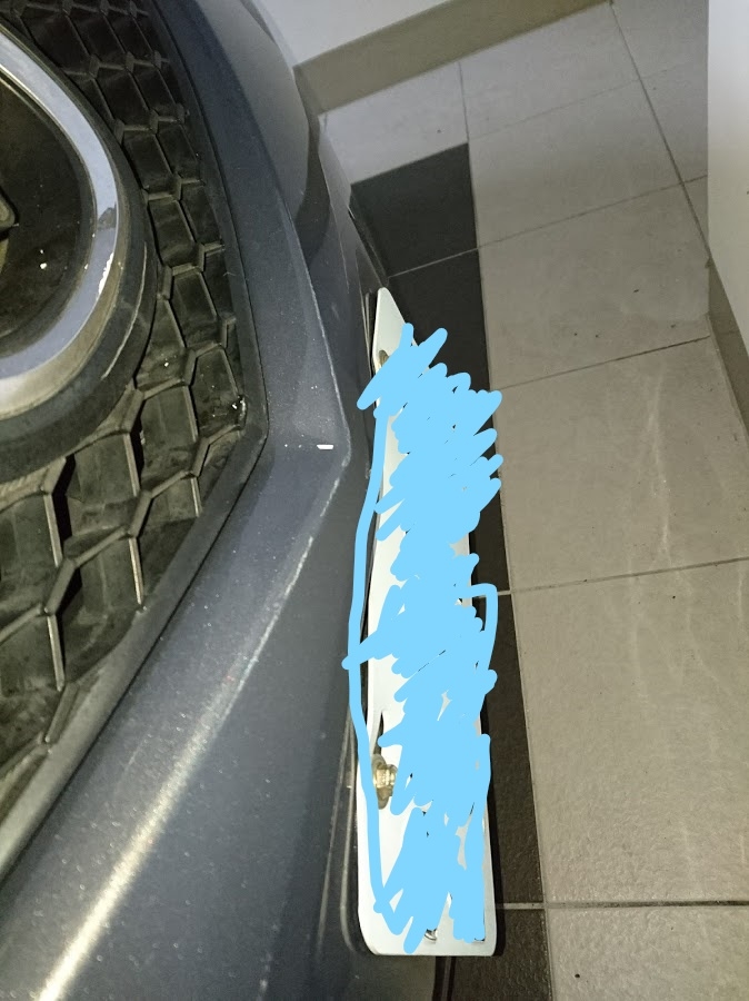 請問2008進口MAZDA 3 5D遭撞的待料時間真的要2~3個星期嗎?