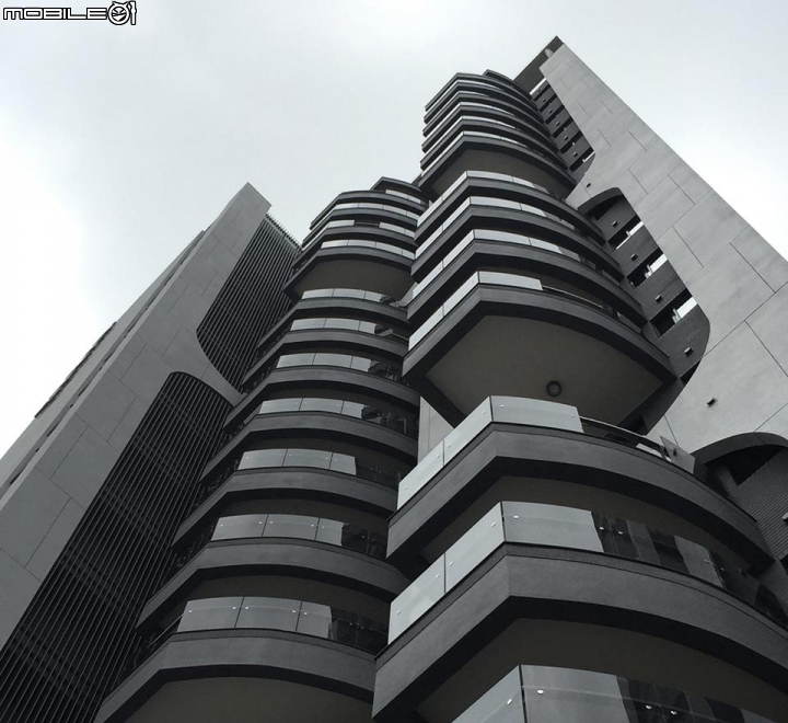 吉隆建設鳳山國中旁的案子