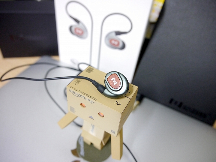 [開箱評測]HZSOUND HZ3ii 入耳式耳機～12.5mm動圈單體～舒適～耐聽～伴你入眠～