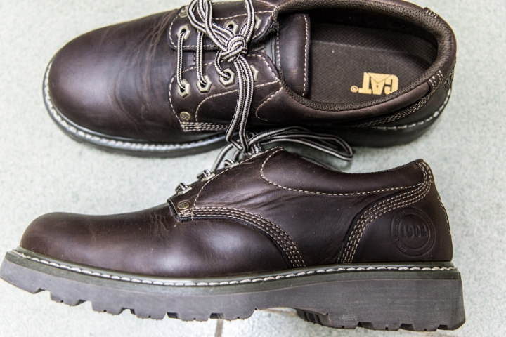 [開箱]中國淘寶買的兩雙Timberland Pro及四雙高仿的CAT(警示意味)